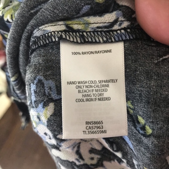 Leith sleeveless blouse size S - Picture 8 of 8